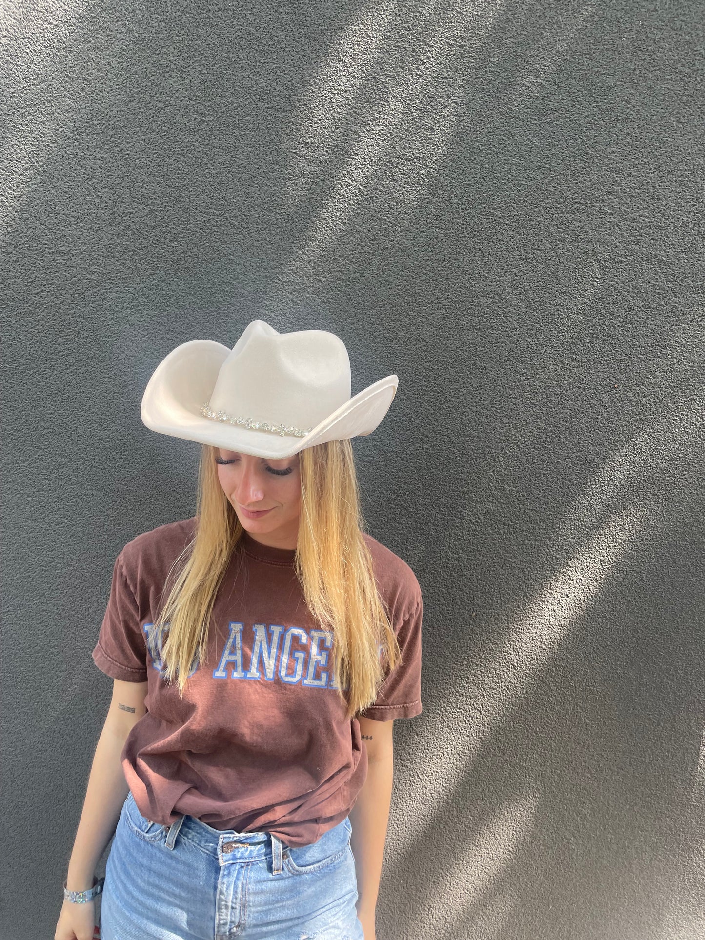 cowboy hat - white lightning