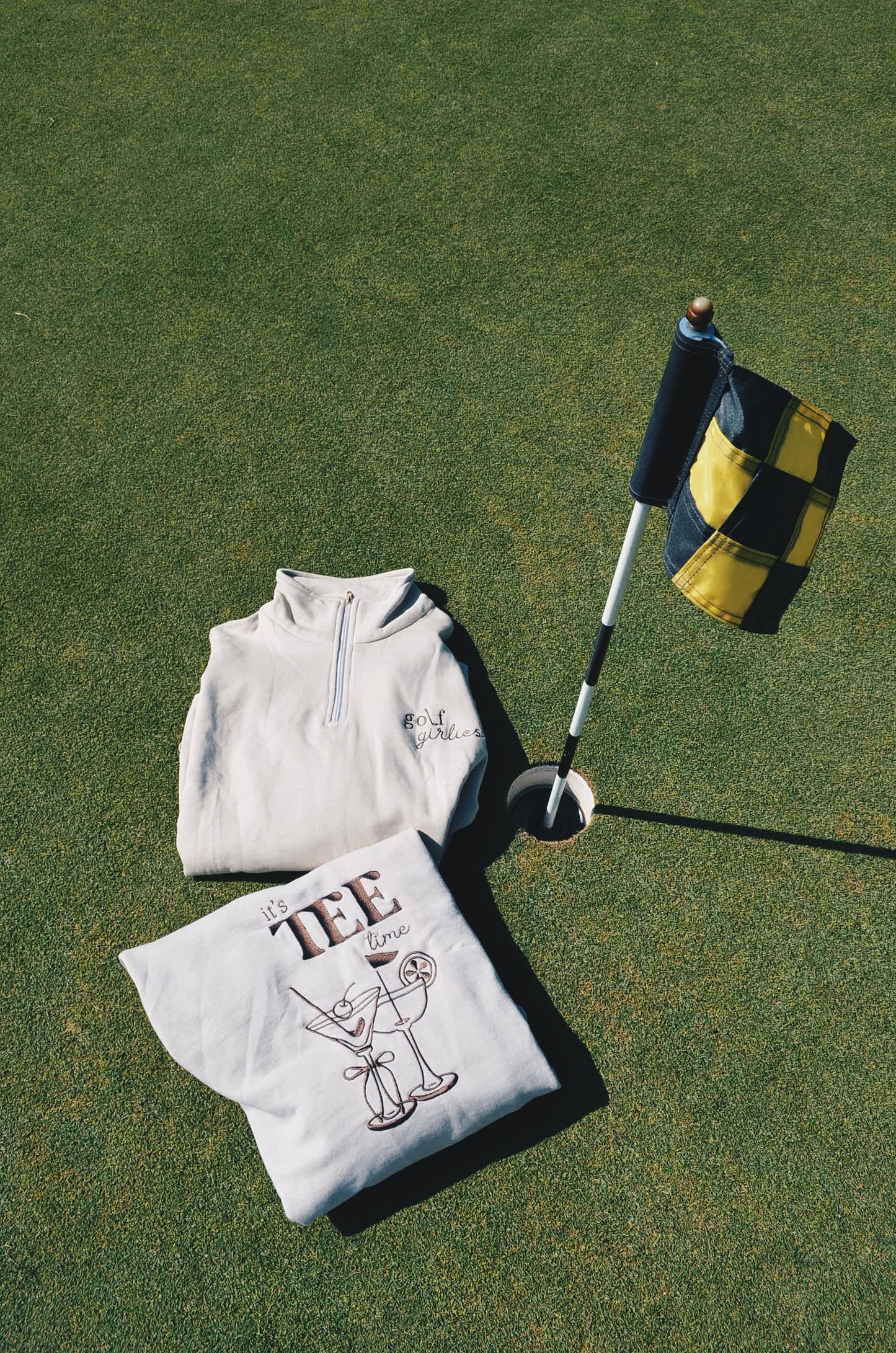 it's TEE time 1/4 neck zip
