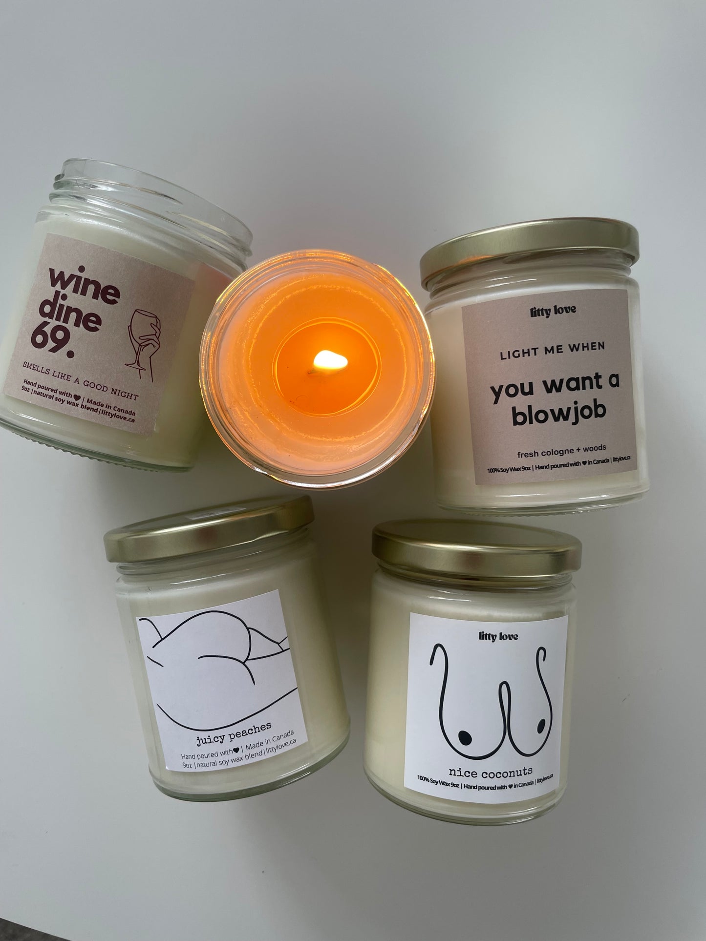 nice coconuts- 9oz candle