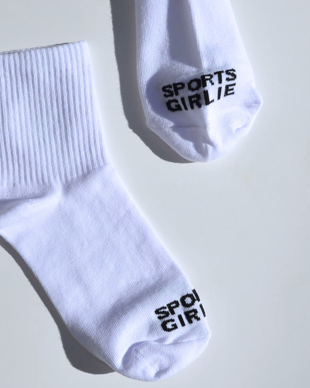 Tennis ball girlie embroidered socks