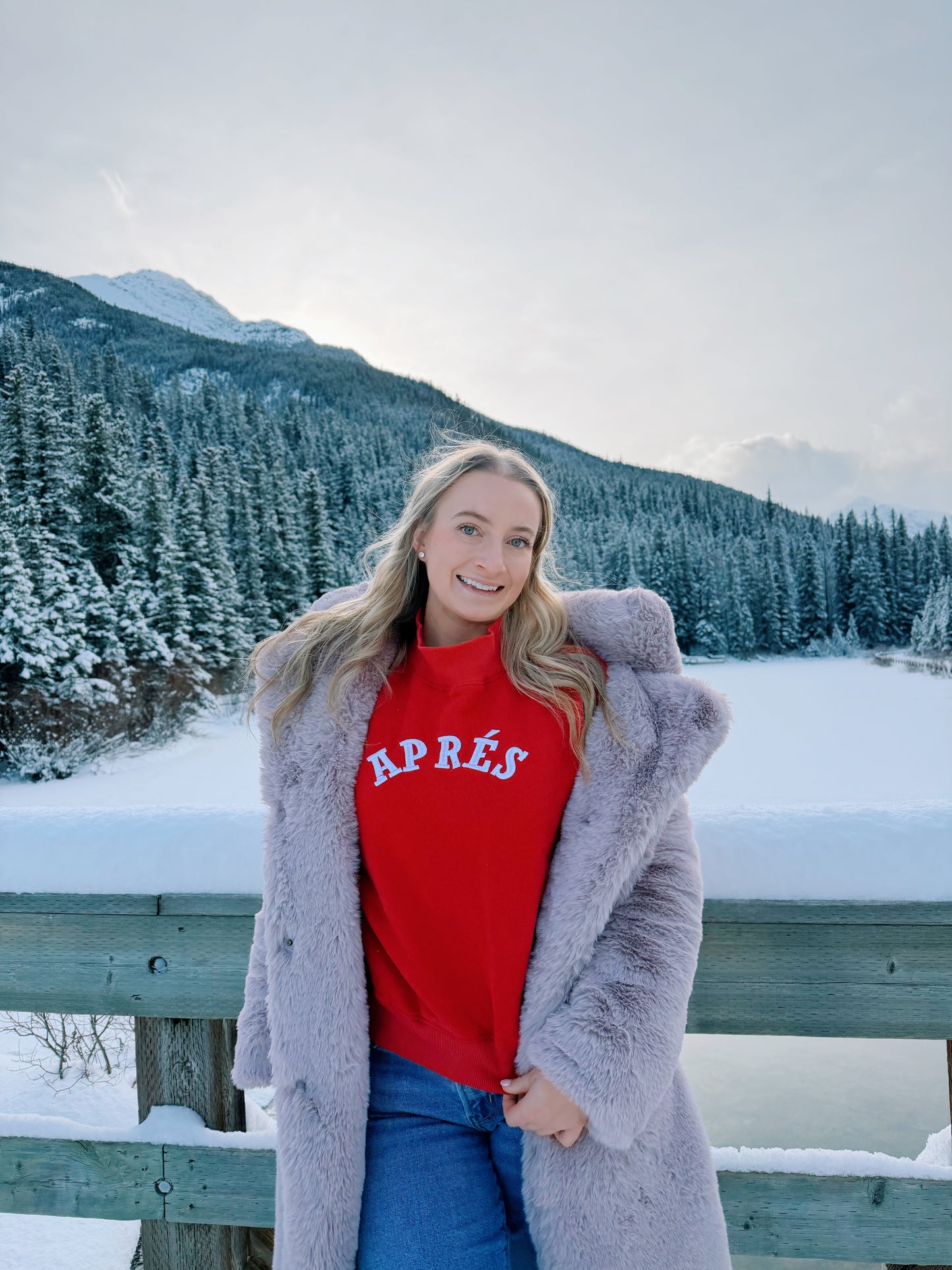 one too many après mock neck